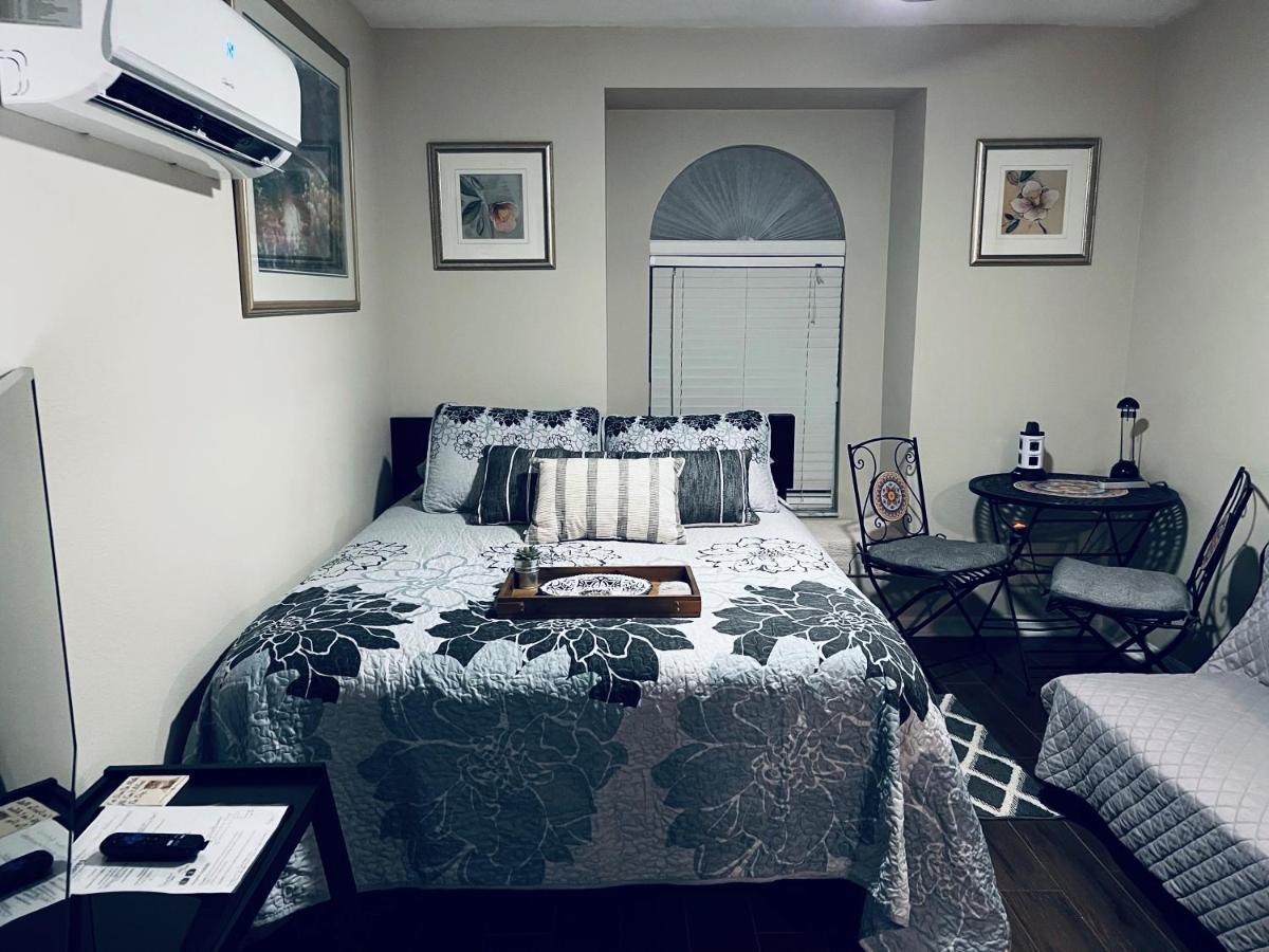 Ruskin Fl Private 2 Bdrm 1 Bath Suite Common Areas Shared With Host And Cat Zewnętrze zdjęcie