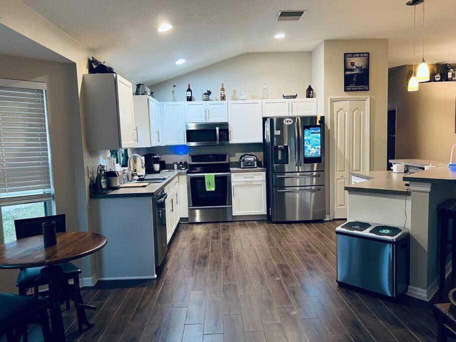 Ruskin Fl Private 2 Bdrm 1 Bath Suite Common Areas Shared With Host And Cat Zewnętrze zdjęcie
